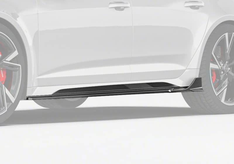 Audi RS6 (C8) fitted with carbon fiber side skirts, upgrading the visual profile and emphasizing aerodynamic lines